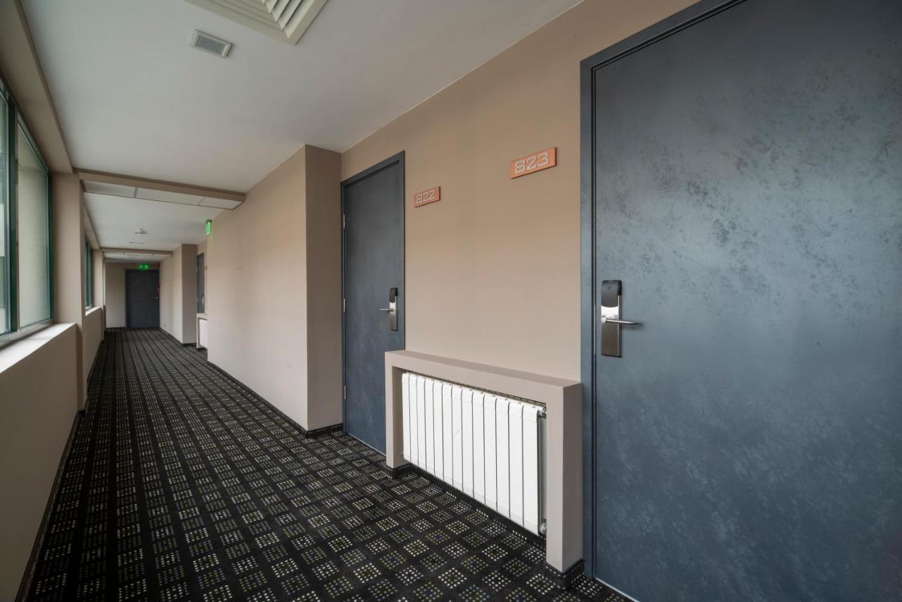 Vitosha Park - Free Indoor Pool & Parking