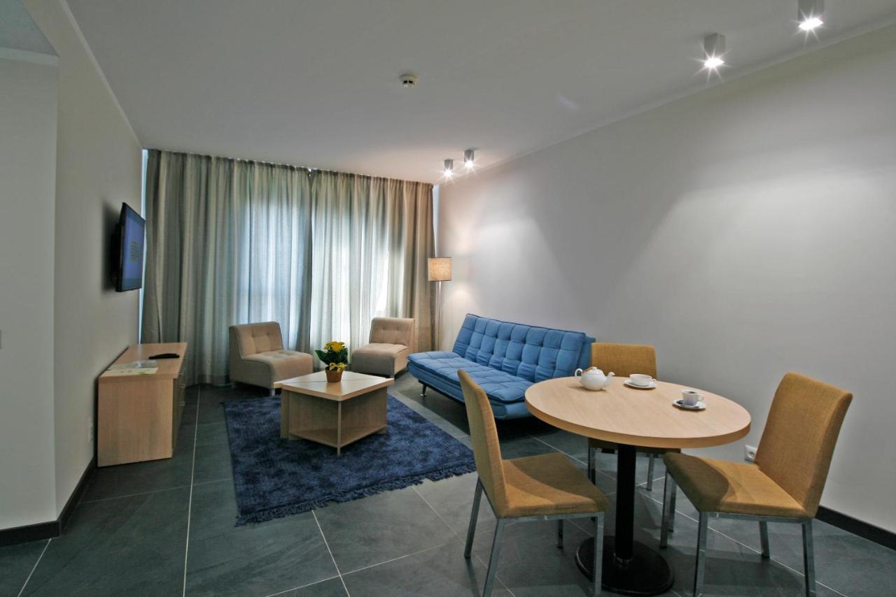 Hotel Vitosha Park - Free Indoor Pool & Parking