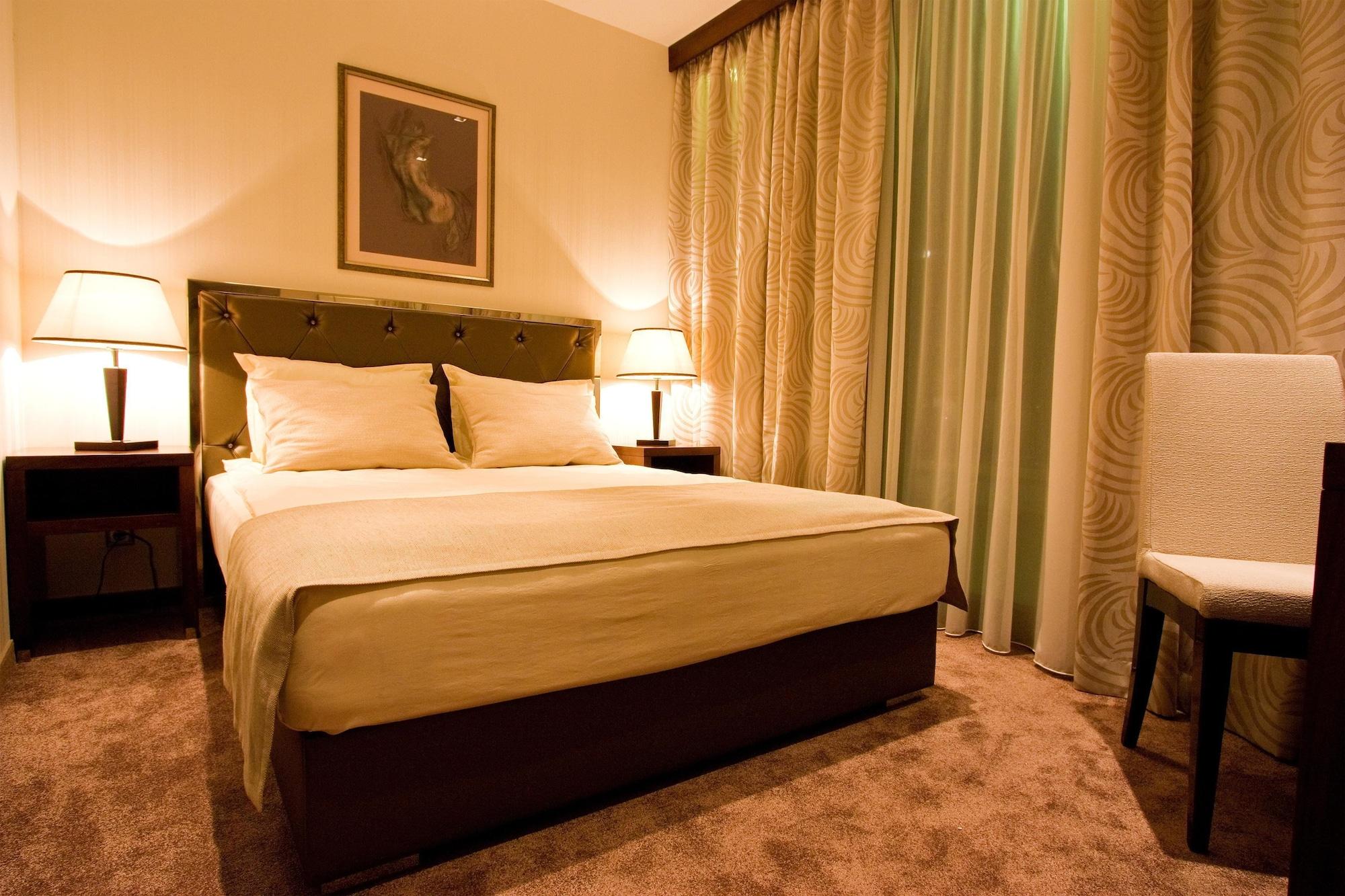 Hotel Vitosha Park - Free Indoor Pool & Parking Sofia