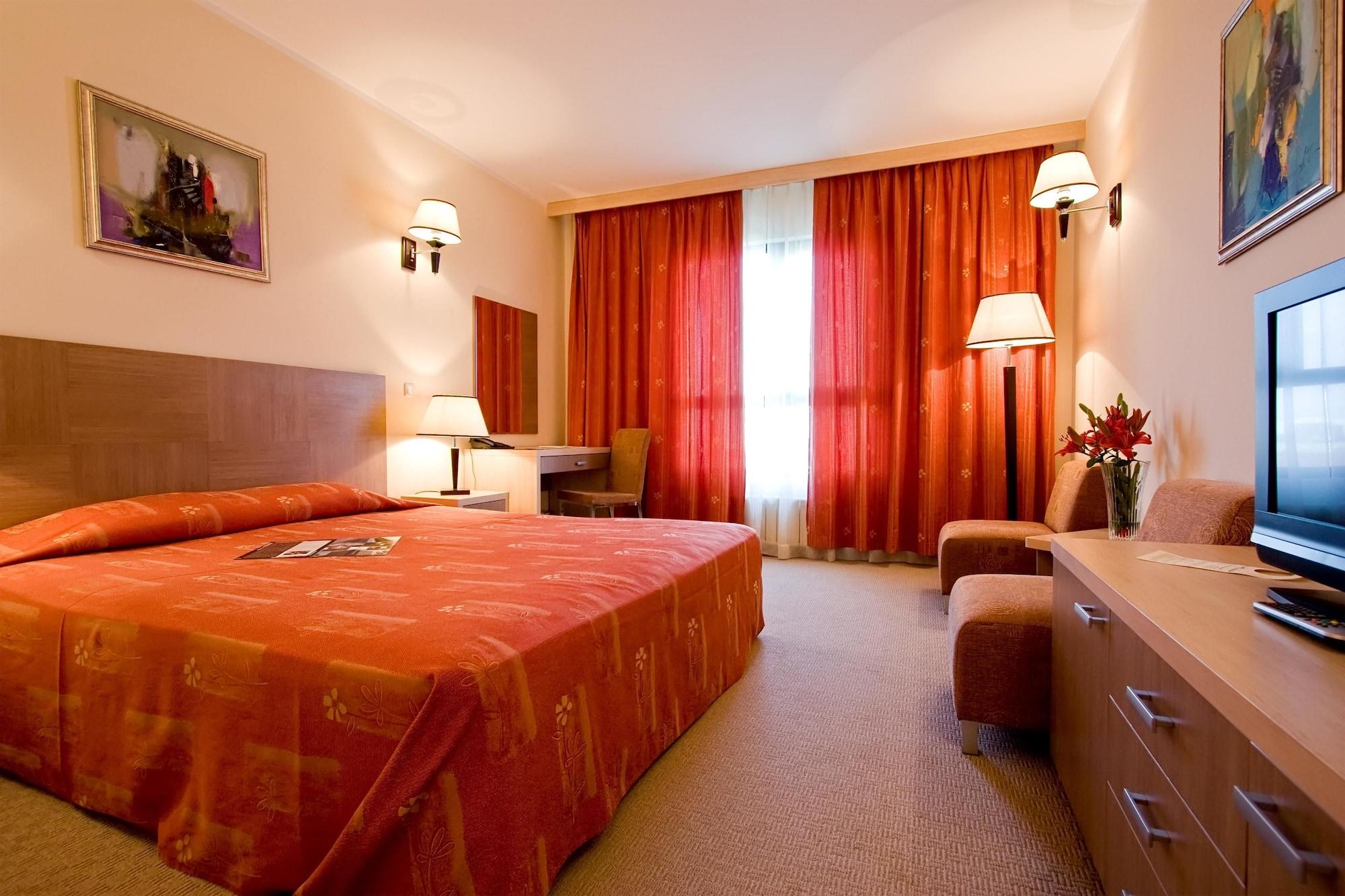 Vitosha Park - Free Indoor Pool & Parking Sofia