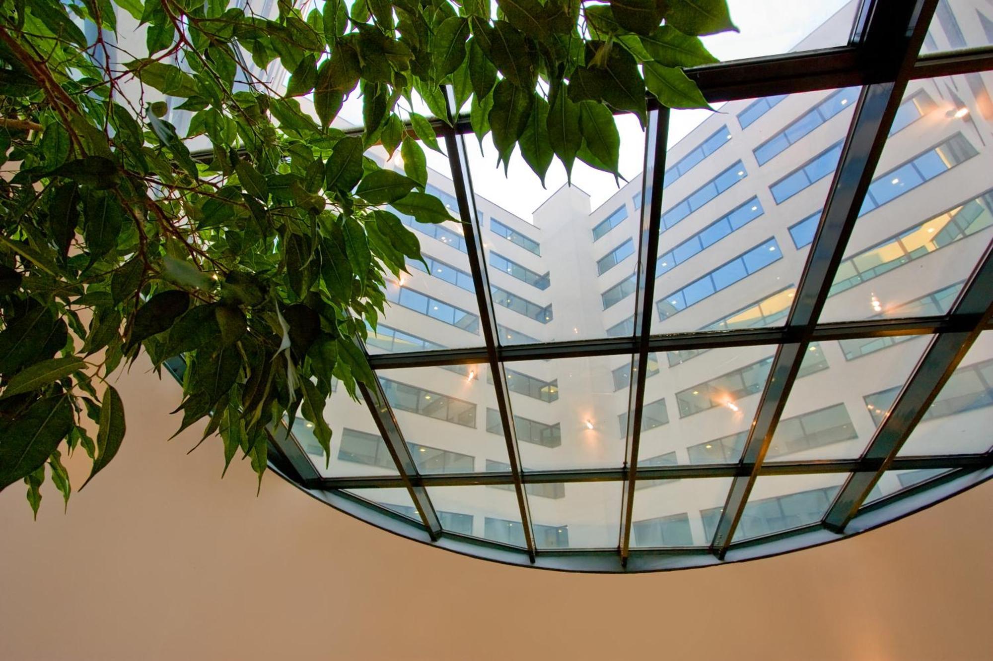Vitosha Park - Free Indoor Pool & Parking Hotel Sofia